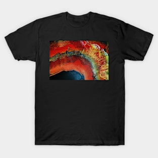 Red gold black abstract paintng T-Shirt